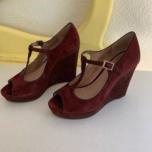 Vince Camuto burgundy suede platform heels